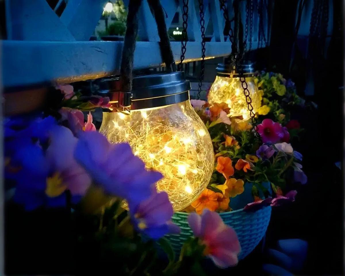 Luminária Suspensa Solar Impermeável Decorativa - Canto do Jardim